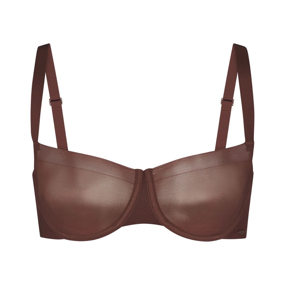 SKIMS No Show Unlined Balconette Bra - Picture 6 of 14